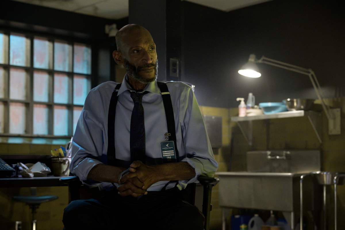 tony-todd-final-destination-bloodlines-copy-1 نقد فیلم Final Destination Bloodlines
